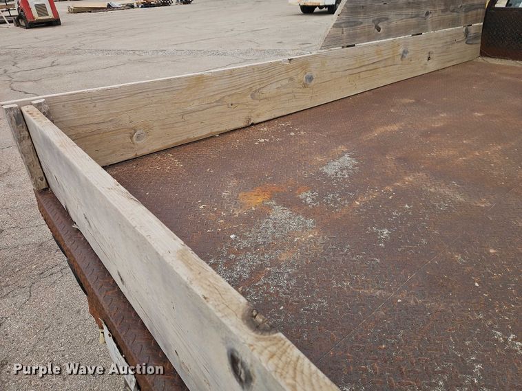 image for item EO7155 2000 Ford F350 dump flatbed pickup truck