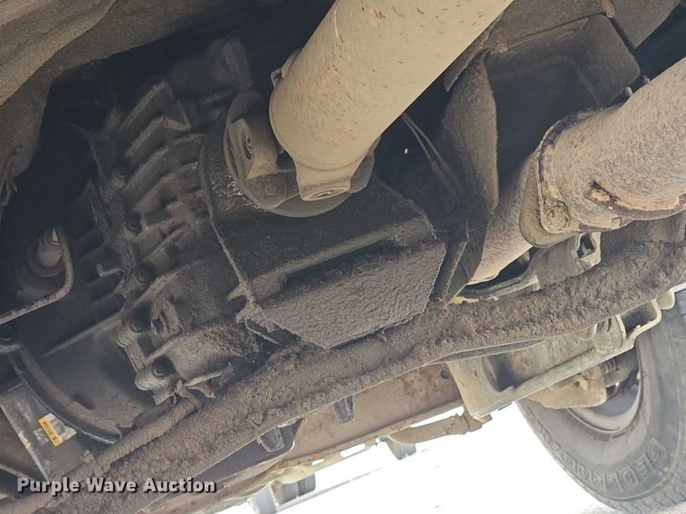 image for item EO7155 2000 Ford F350 dump flatbed pickup truck