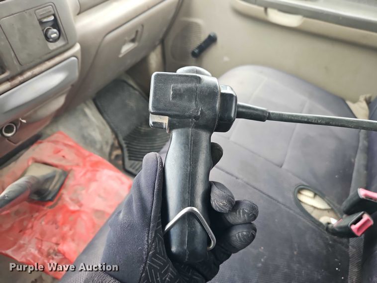 image for item EO7155 2000 Ford F350 dump flatbed pickup truck