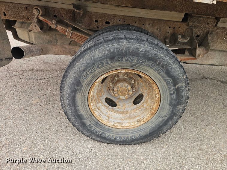 image for item EO7155 2000 Ford F350 dump flatbed pickup truck