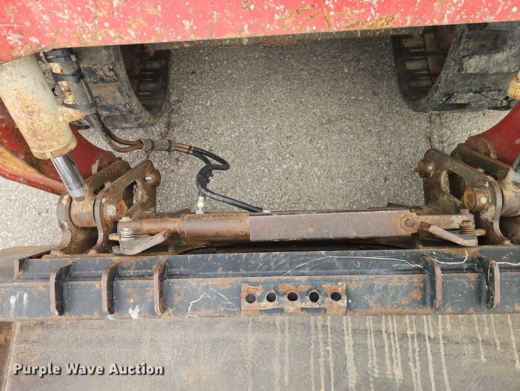 image for item EO7156 2012 Takeuchi TL10 tracked skid steer loader