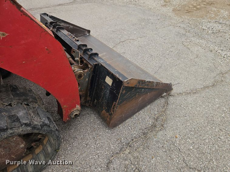 image for item EO7156 2012 Takeuchi TL10 tracked skid steer loader