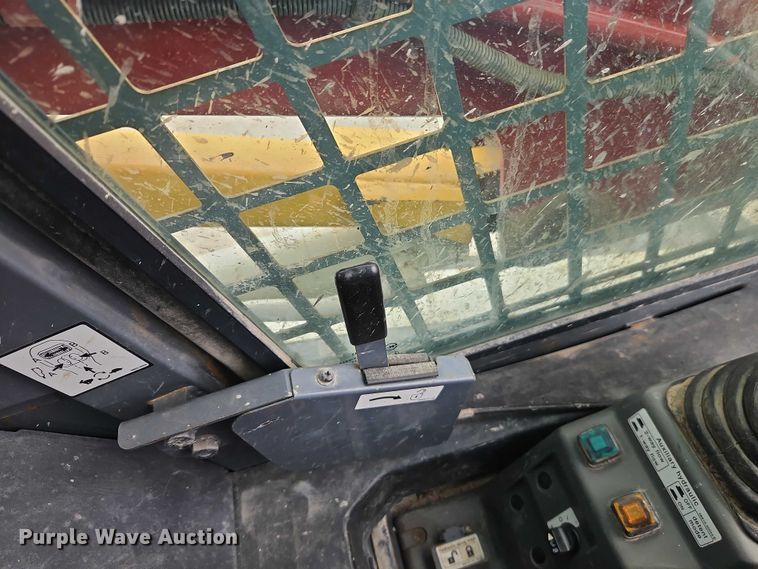 image for item EO7156 2012 Takeuchi TL10 tracked skid steer loader