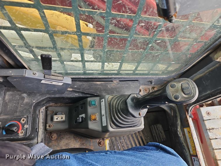 image for item EO7156 2012 Takeuchi TL10 tracked skid steer loader