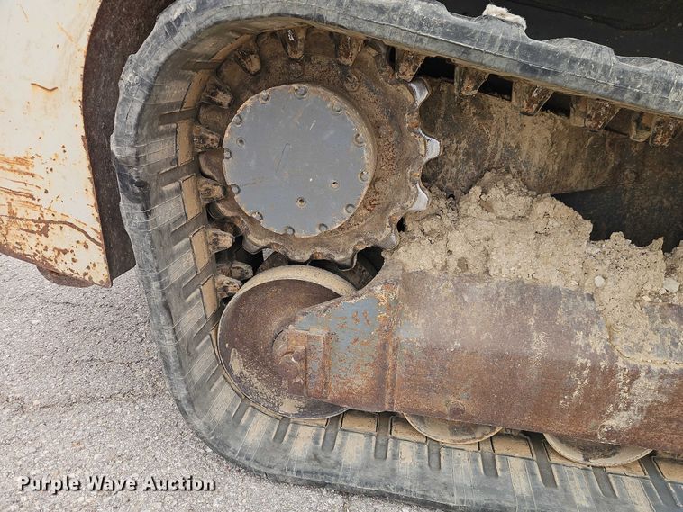 image for item EO7156 2012 Takeuchi TL10 tracked skid steer loader