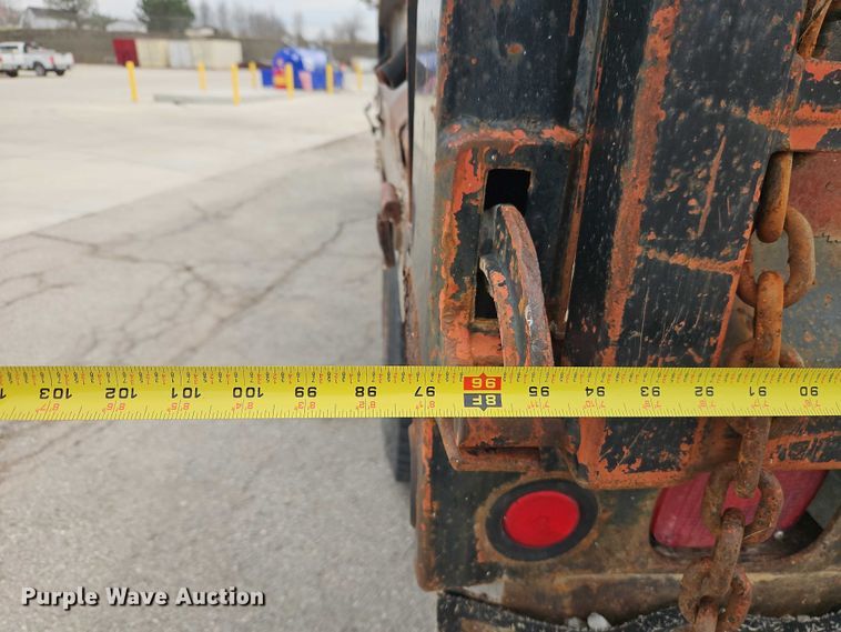 image for item EO7157 1998 Freightliner FL80 dump truck