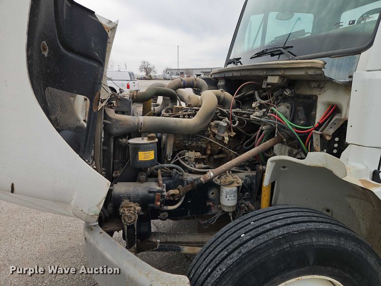 image for item EO7157 1998 Freightliner FL80 dump truck