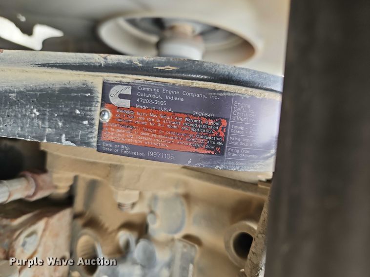 image for item EO7157 1998 Freightliner FL80 dump truck