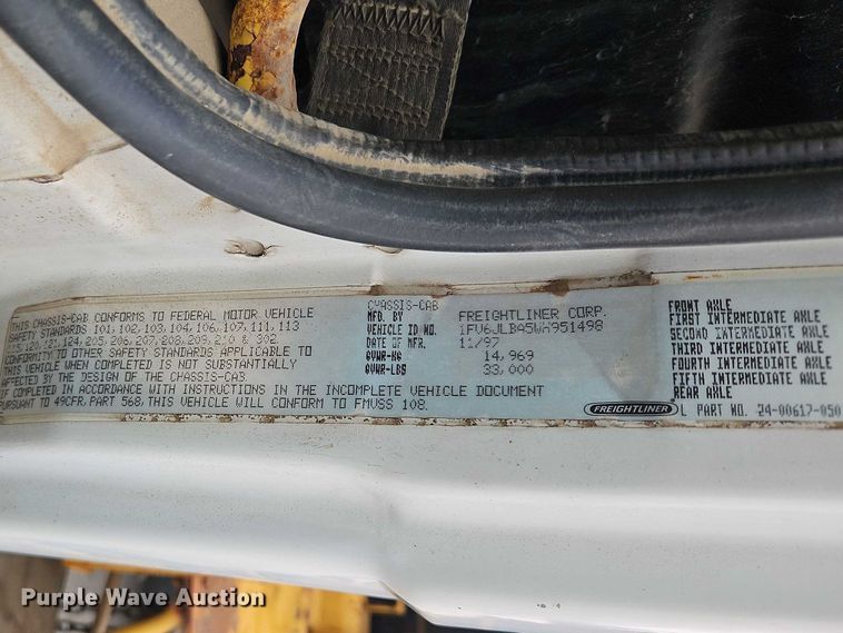 image for item EO7157 1998 Freightliner FL80 dump truck