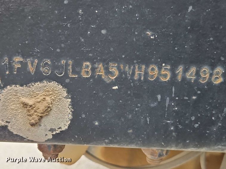 image for item EO7157 1998 Freightliner FL80 dump truck