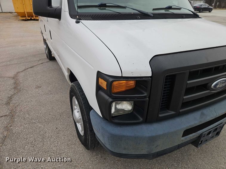 image for item EO7159 2012 Ford E250 van