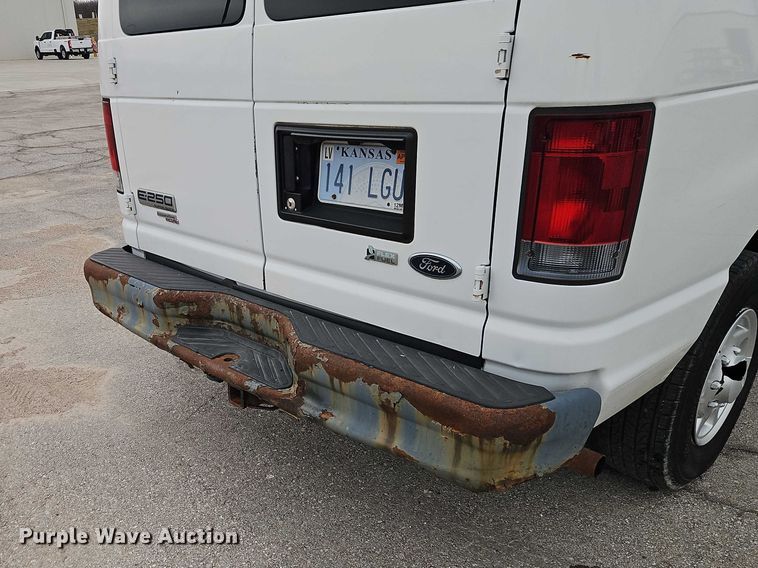 image for item EO7159 2012 Ford E250 van
