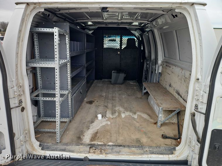 image for item EO7159 2012 Ford E250 van