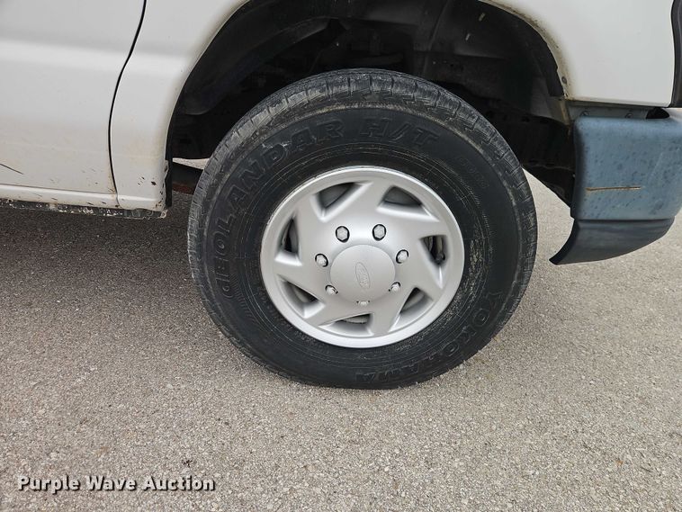 image for item EO7159 2012 Ford E250 van