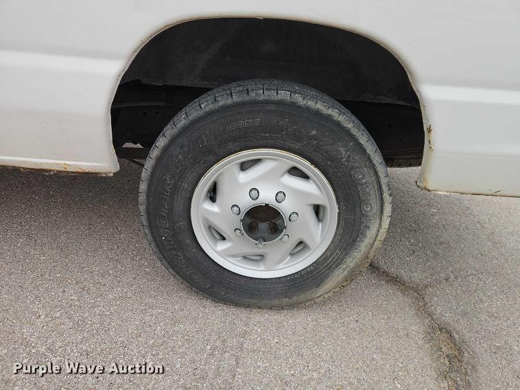 image for item EO7159 2012 Ford E250 van