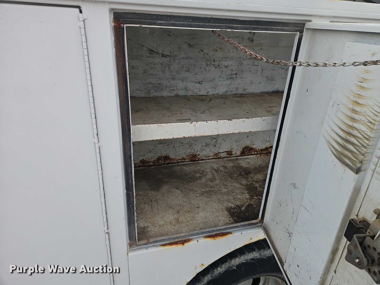 image for item EO7160 2002 Ford F350 Crew Cab utility bed pickup truck