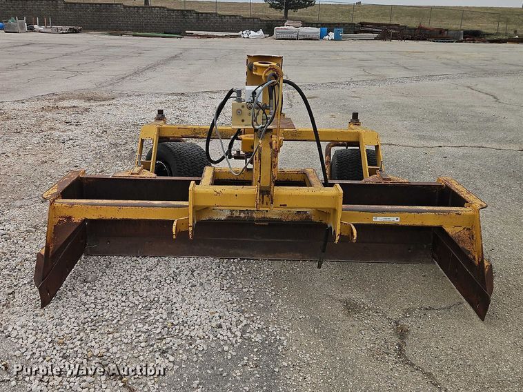 image for item EO7162 2004 Darbyshire TPS-8 box blade