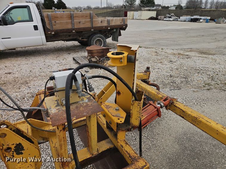 image for item EO7162 2004 Darbyshire TPS-8 box blade