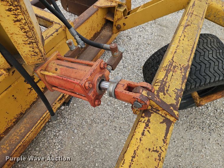 image for item EO7162 2004 Darbyshire TPS-8 box blade