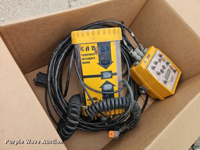 image for item EO7162 2004 Darbyshire TPS-8 box blade