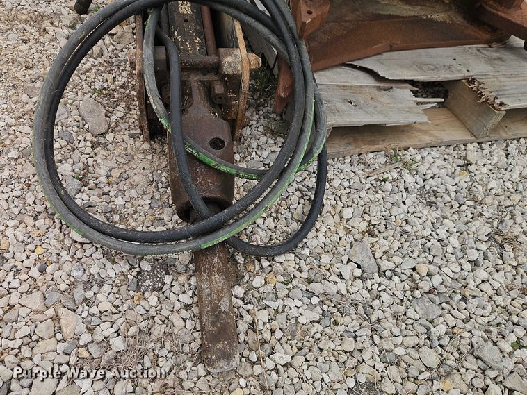 image for item EO7163 Backhoe attachments