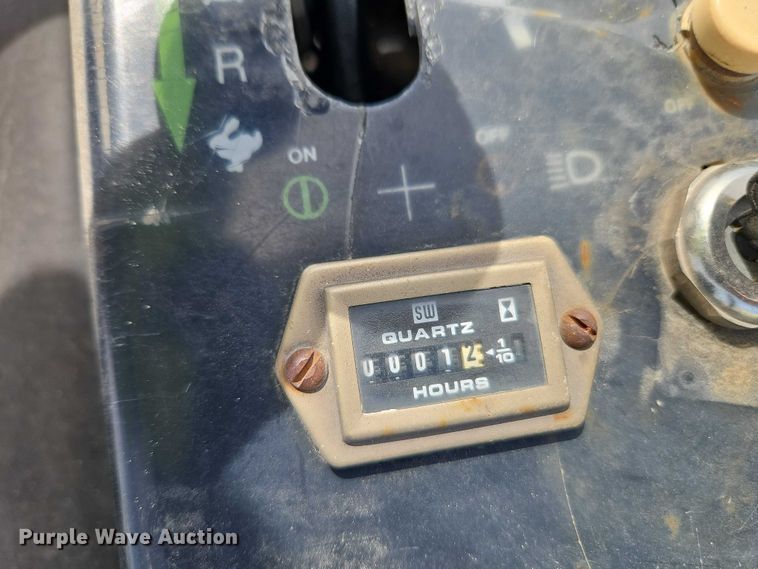 image for item EO7179 1994 Ingersoll Rand DD-24 double drum vibratory roller