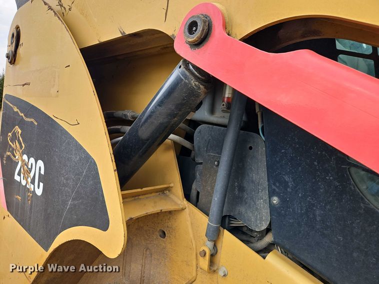 image for item EO7191 2008 Caterpillar 262C skid steer loader
