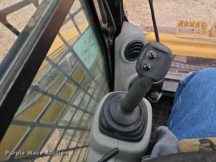 image for item EO7191 2008 Caterpillar 262C skid steer loader