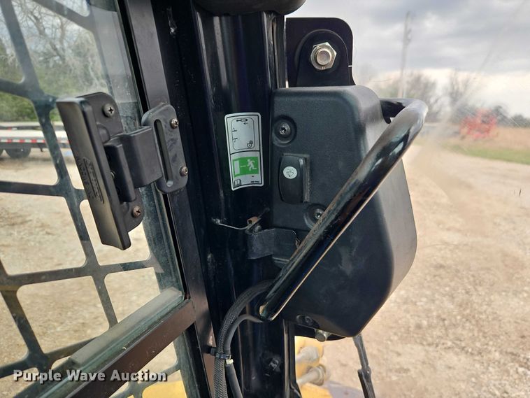 image for item EO7191 2008 Caterpillar 262C skid steer loader