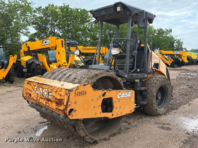 image for item EQ4049 2020 Case SV207E single drum vibratory roller