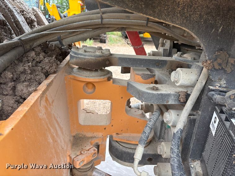 image for item EQ4049 2020 Case SV207E single drum vibratory roller