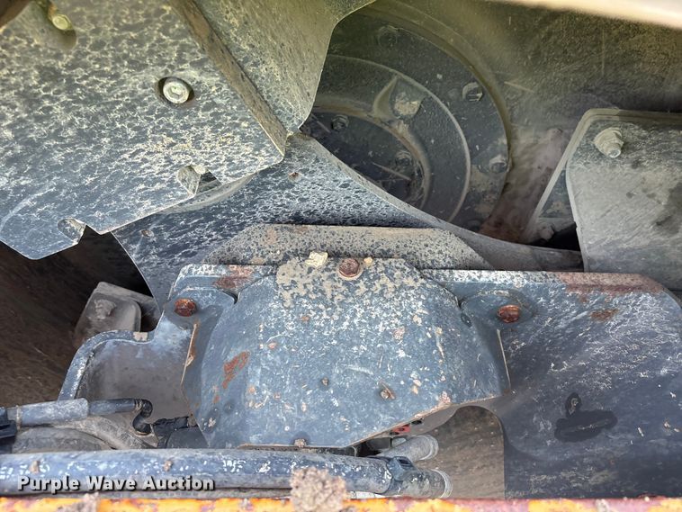 image for item EQ4049 2020 Case SV207E single drum vibratory roller