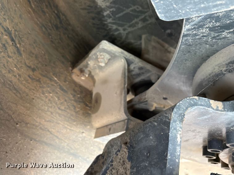 image for item EQ4049 2020 Case SV207E single drum vibratory roller