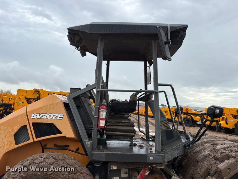 image for item EQ4049 2020 Case SV207E single drum vibratory roller