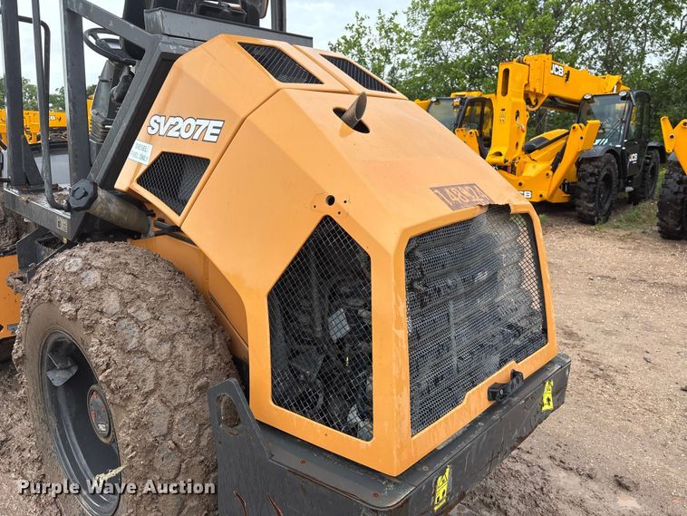 image for item EQ4049 2020 Case SV207E single drum vibratory roller