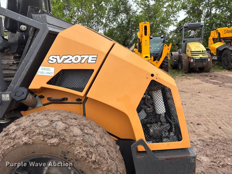 image for item EQ4049 2020 Case SV207E single drum vibratory roller