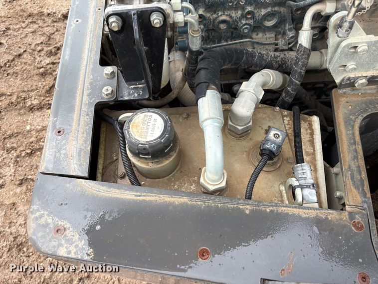 image for item EQ4049 2020 Case SV207E single drum vibratory roller