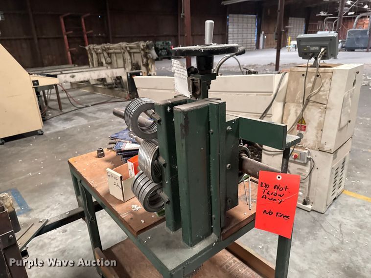 image for item ES5992 Woodworking equipment