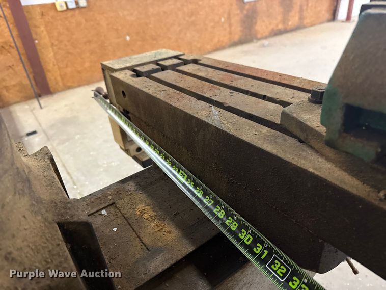 image for item ES5993 Bridgeport drill press