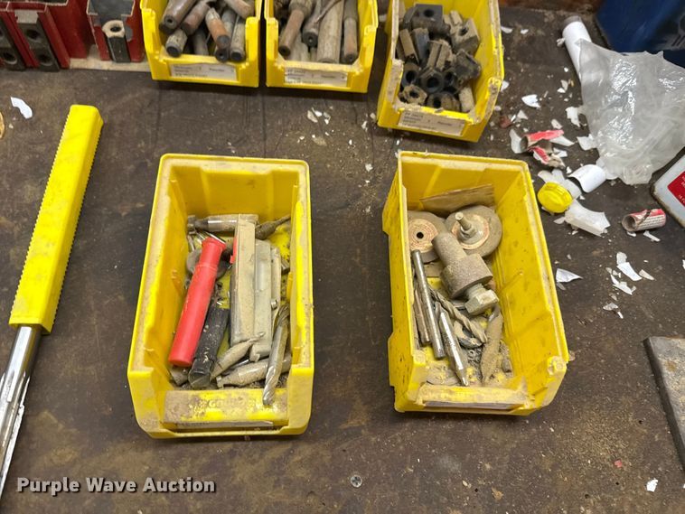 image for item ES5993 Bridgeport drill press