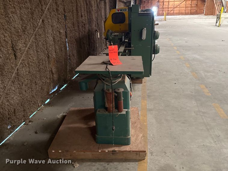 image for item ES5996 Woodworking equipment