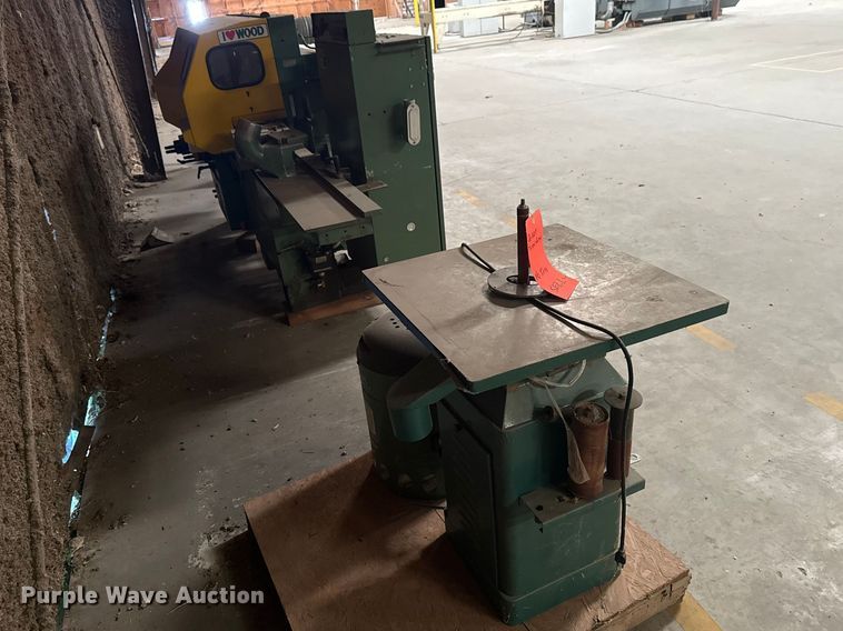 image for item ES5996 Woodworking equipment