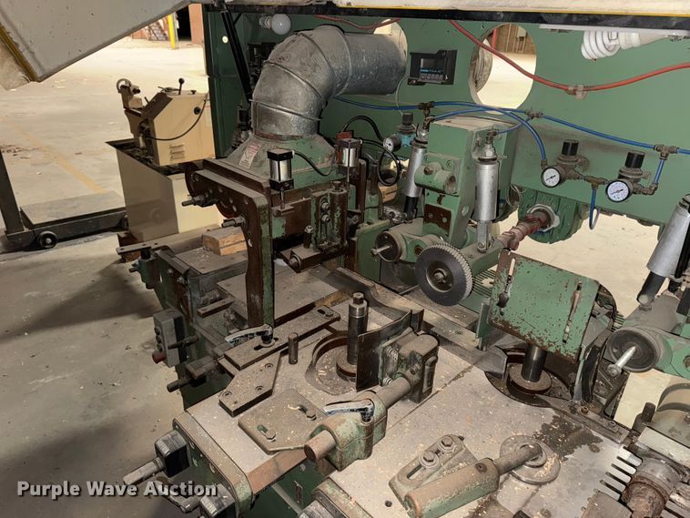 image for item ES5996 Woodworking equipment