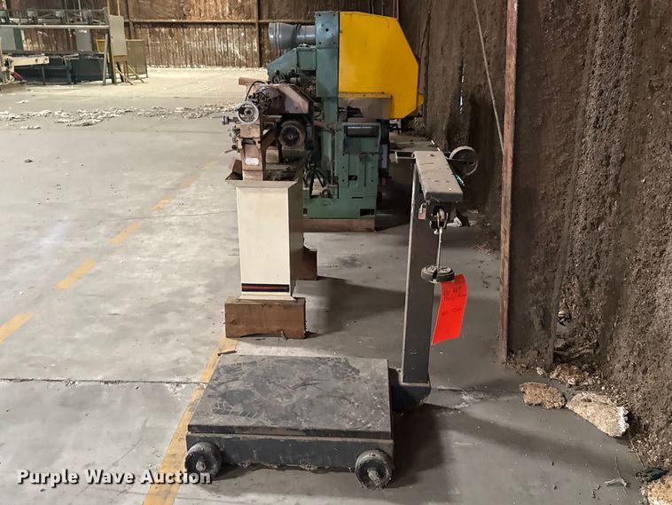 image for item ES5996 Woodworking equipment