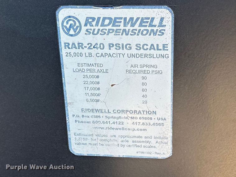 image for item ES8707 2007 Talbert T4DW60SA-HRG-1-T1 lowboy equipment trailer