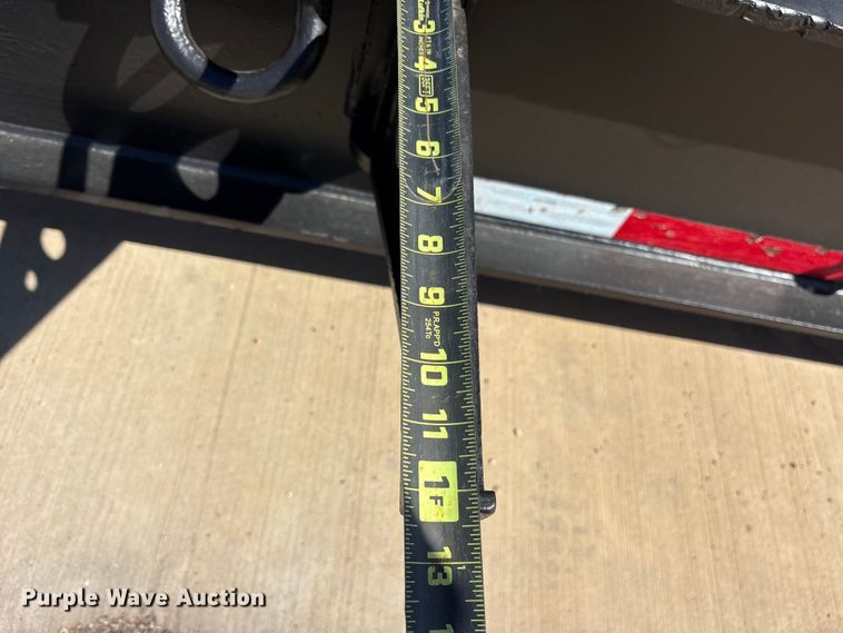 image for item ES8707 2007 Talbert T4DW60SA-HRG-1-T1 lowboy equipment trailer