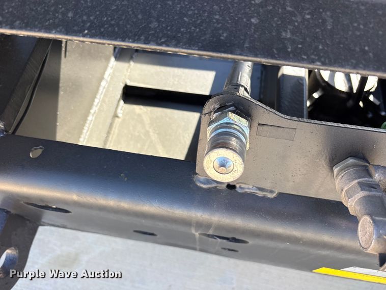 image for item ES8707 2007 Talbert T4DW60SA-HRG-1-T1 lowboy equipment trailer