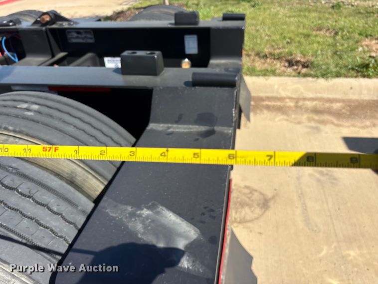 image for item ES8707 2007 Talbert T4DW60SA-HRG-1-T1 lowboy equipment trailer