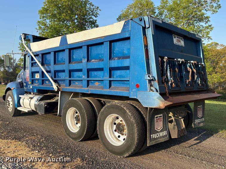image for item ES8727 2016 Kenworth T370 dump truck