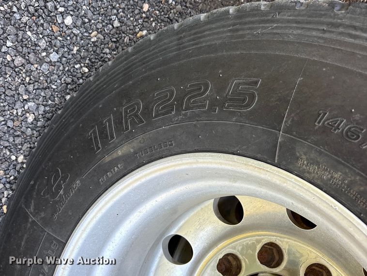 image for item ES8727 2016 Kenworth T370 dump truck